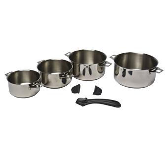 4 stainless steel saucepans with a removable lifting handle